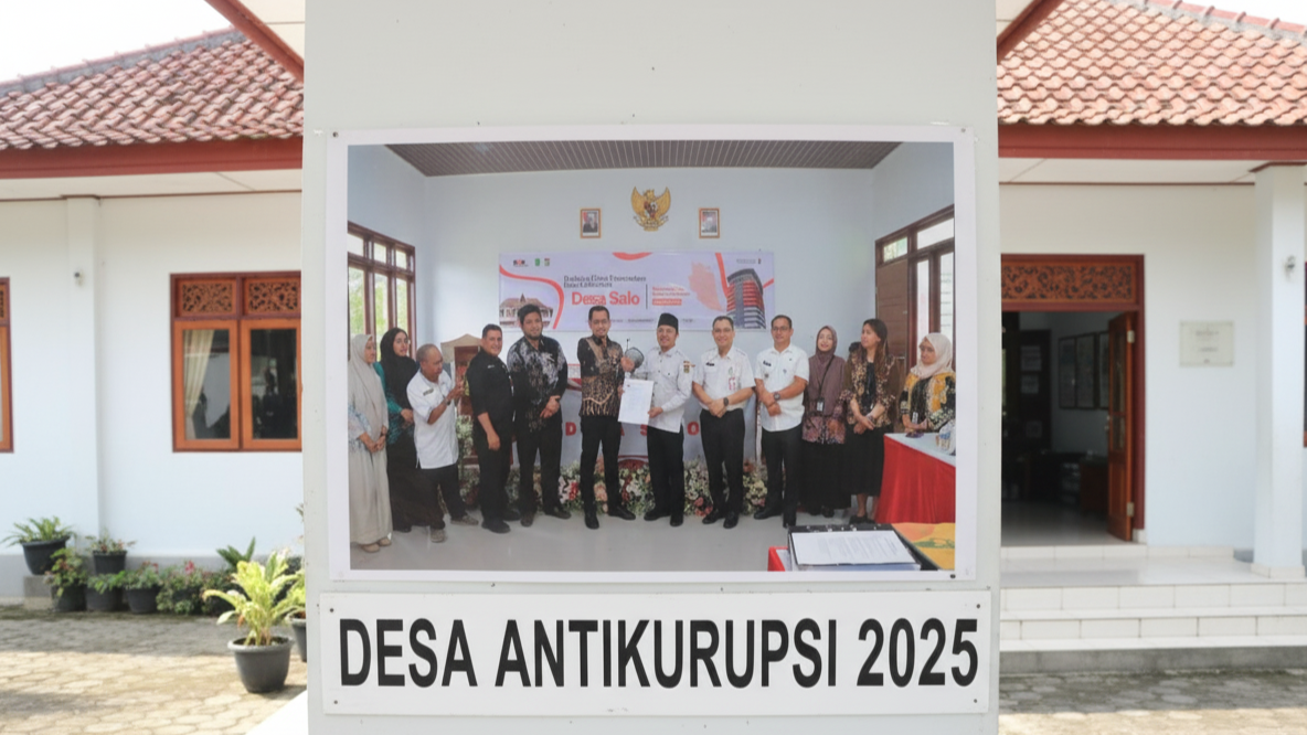 Desa Salo Kampar Desa Antikorupsi 2025 – Penetapan resmi oleh KPK RI di Kantor Desa Salo